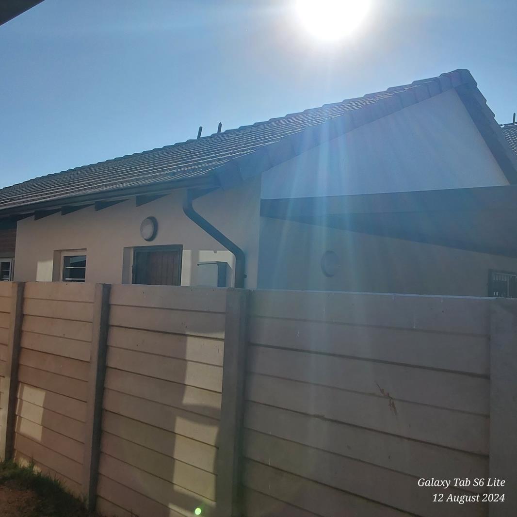 2 Bedroom House in Windmill Park