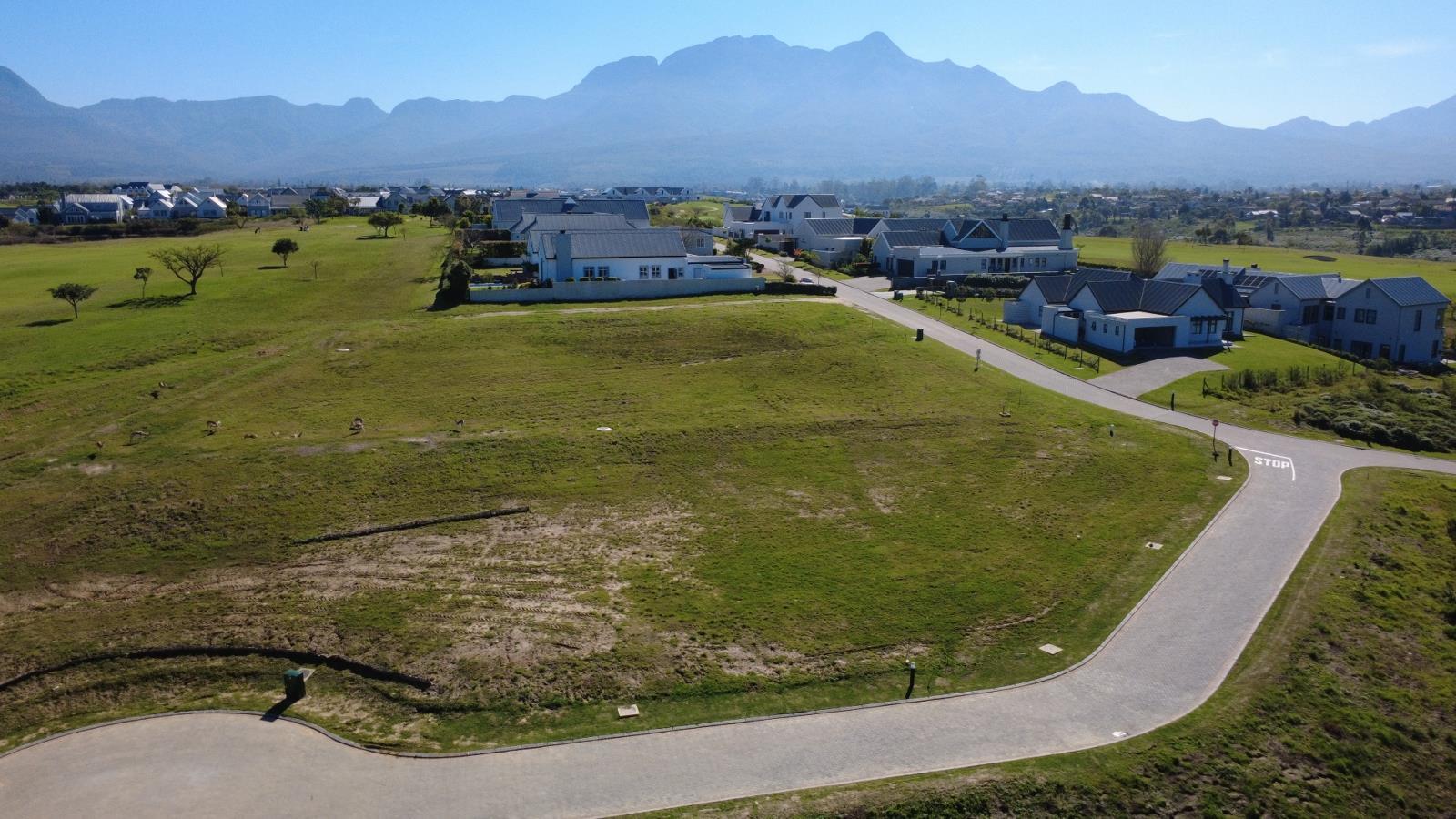 773 m² Land available in Kingswood Golf Estate