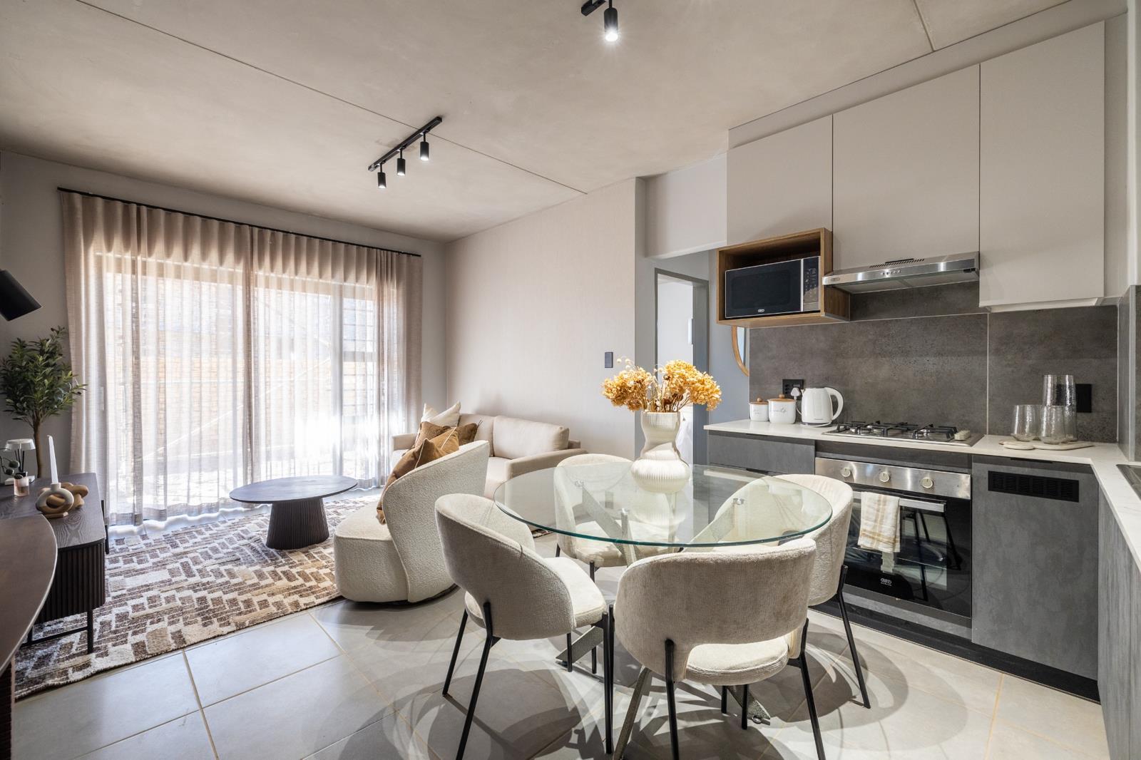 2 Bedroom Apartment in Waterkloof Ridge