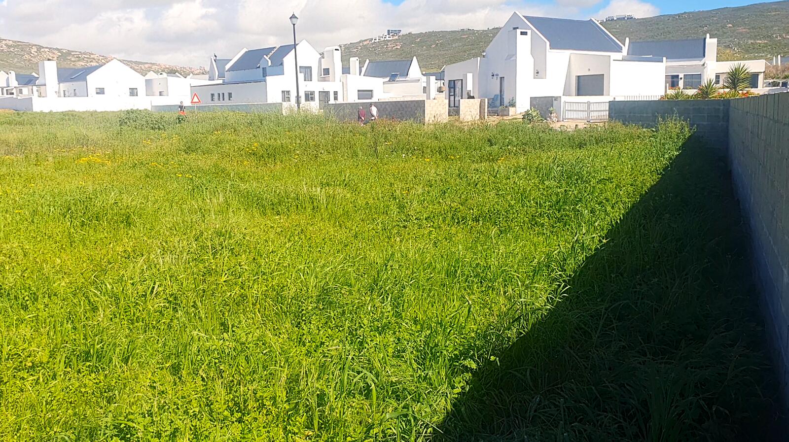 647 m² Land available in St Helena Bay