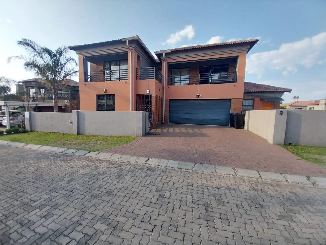 3 Bedroom House in Sonneveld