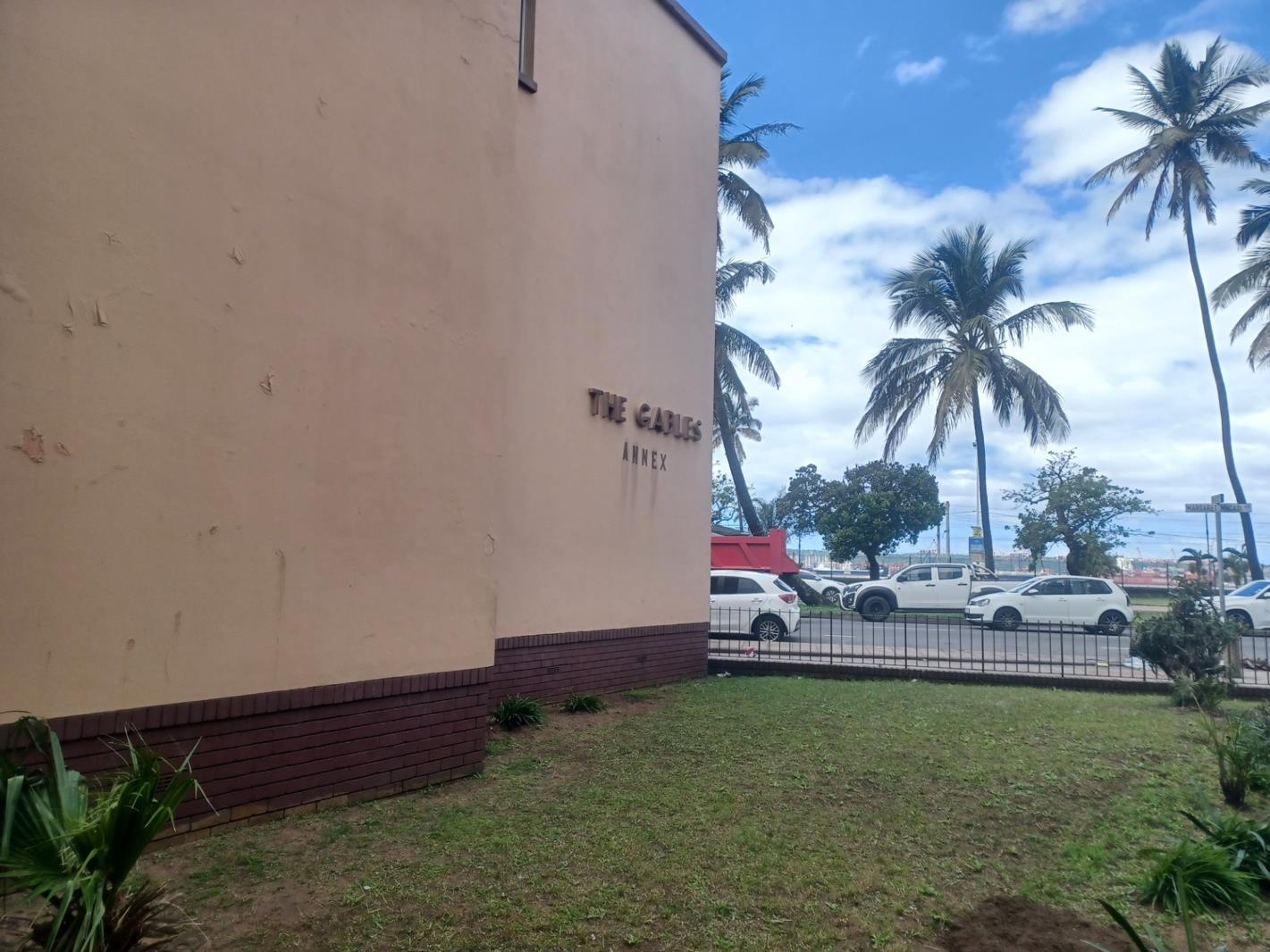 2 Bedroom Apartment in Esplanade