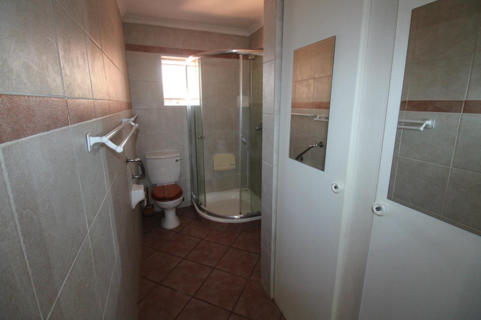 2 Bedroom Apartment in Eastwood