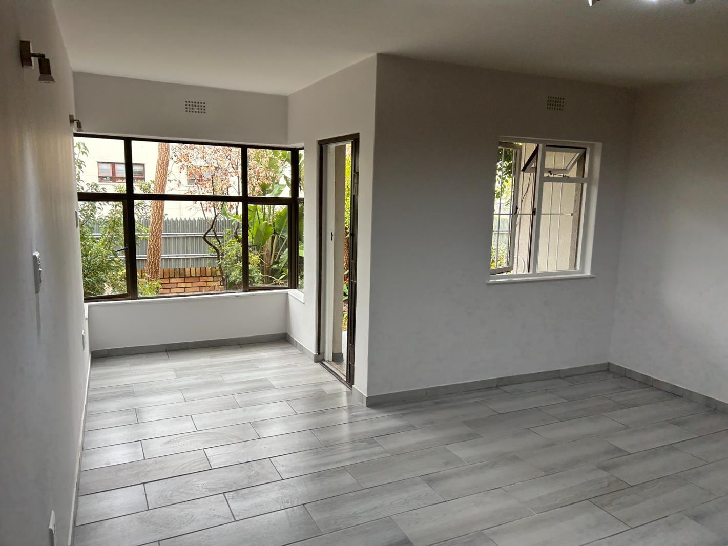 Studio Apartment in Kenilworth Upper