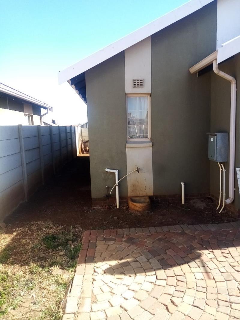 3 Bedroom House in Sky City