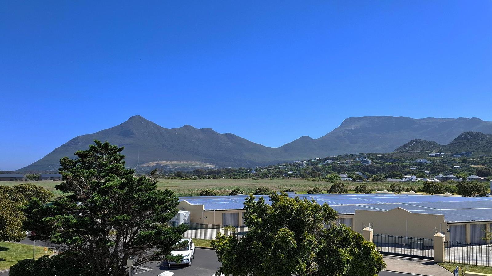 2 Bedroom Apartment in Sunnydale
