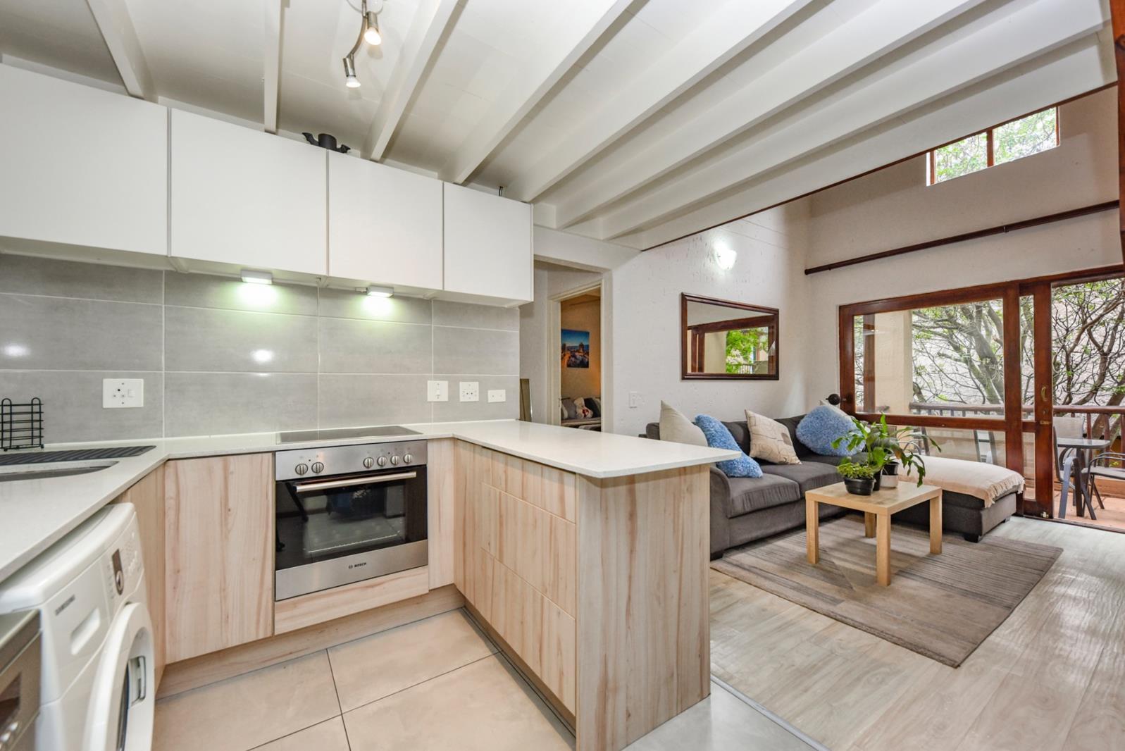 1 Bedroom Apartment in Douglasdale