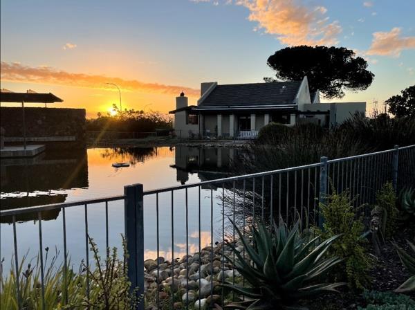 3 Bedroom House in Plattekloof