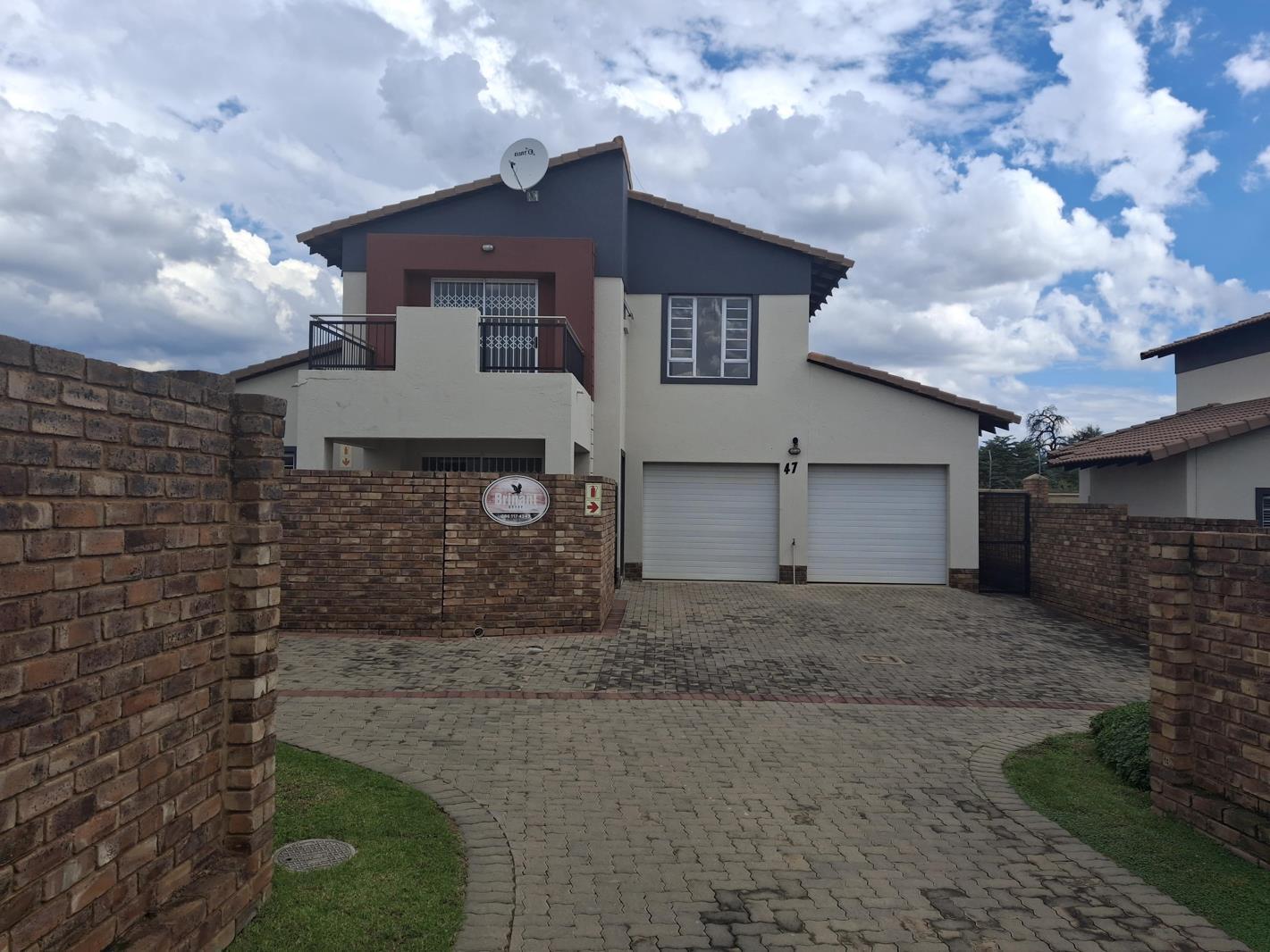 4 Bedroom Duplex in Hazeldean