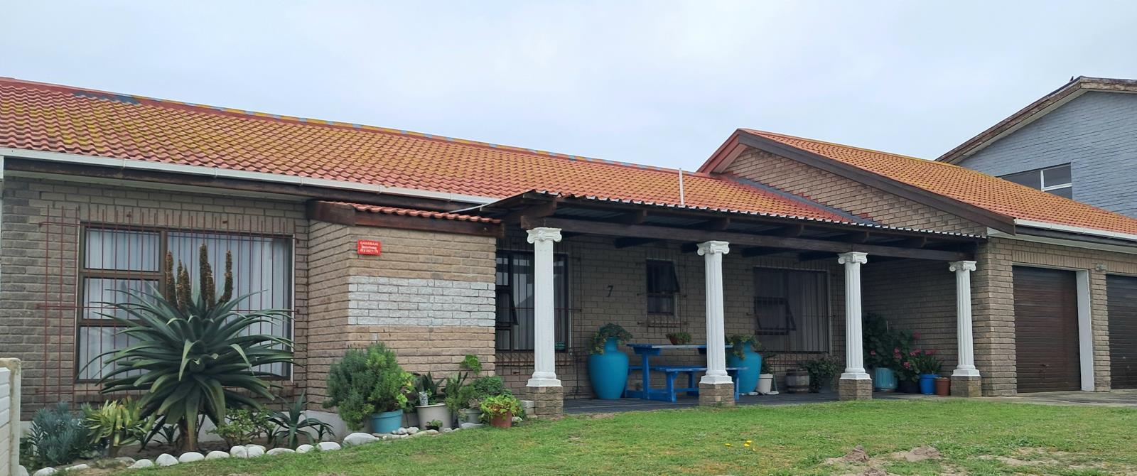 3 Bedroom House in Gansbaai