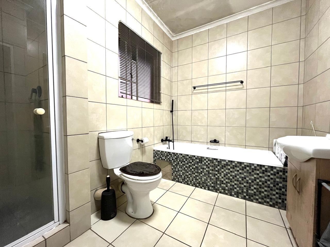 2 Bedroom Townhouse in Brentwood Park