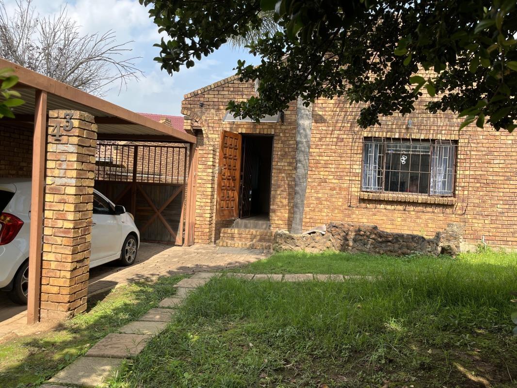 2 Bedroom House in Birchleigh