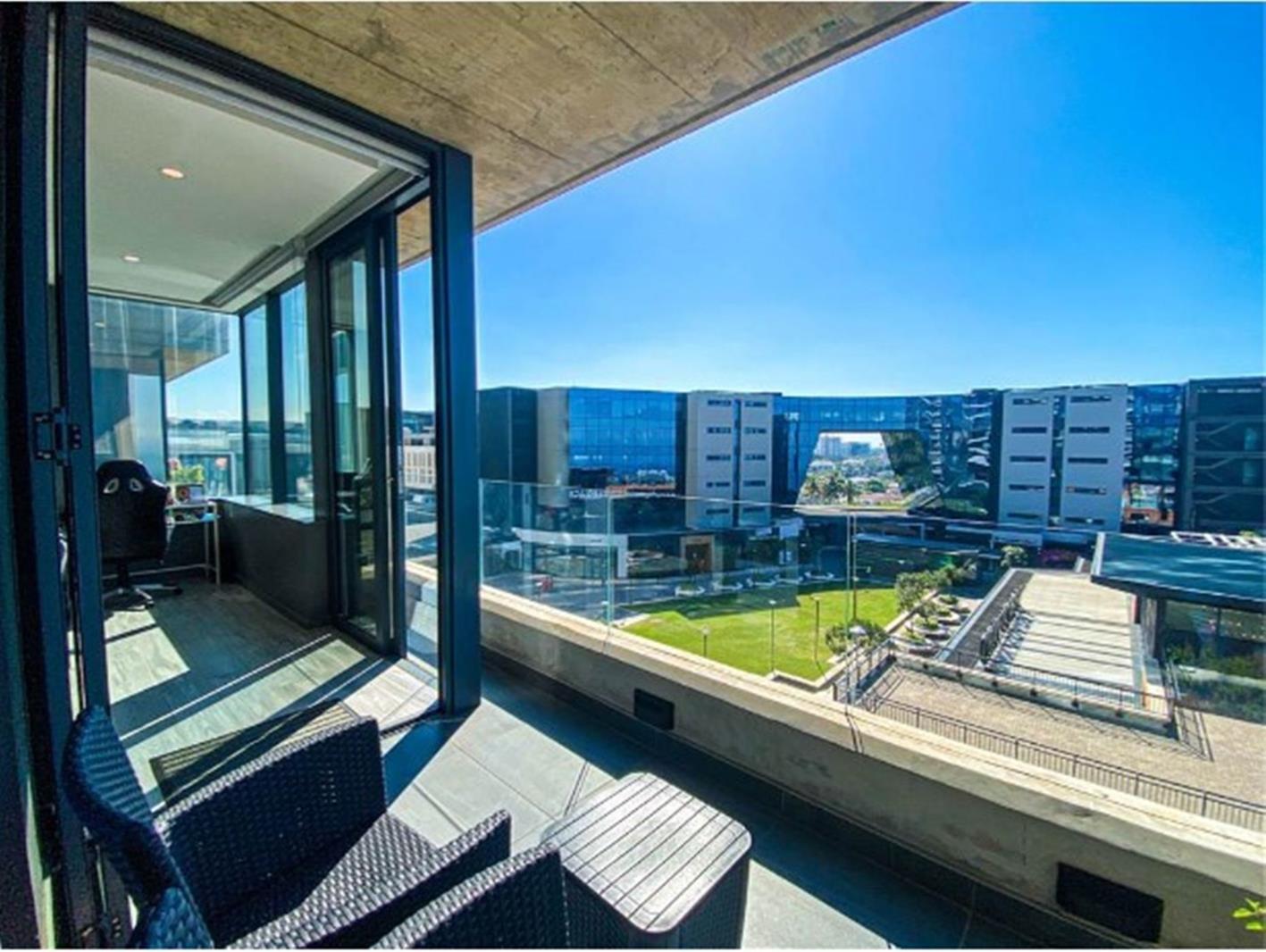 2 Bedroom Apartment in Umhlanga Rocks