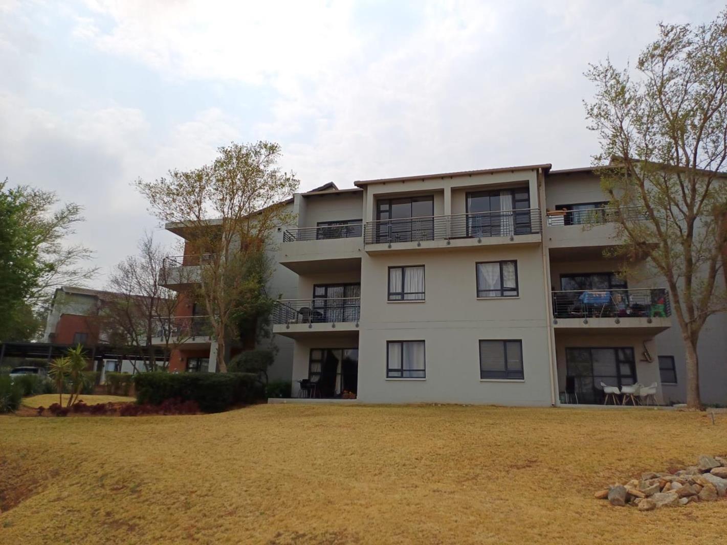 2 Bedroom Apartment in Jackal Creek Golf Estate