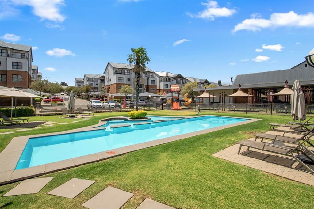 3 Bedroom Apartment in Olivedale