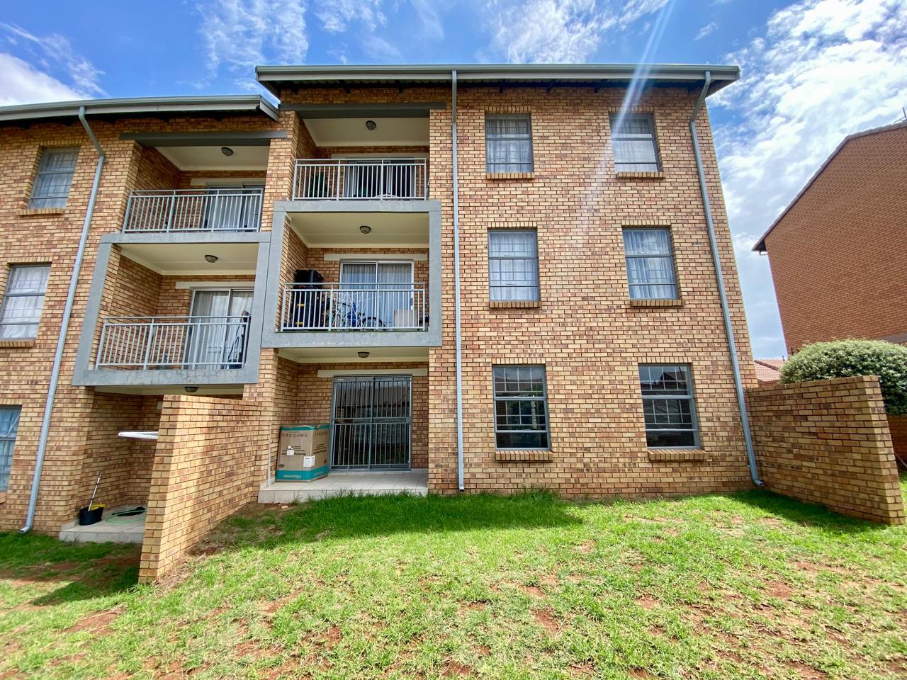 2 Bedroom Apartment in Blue Hills