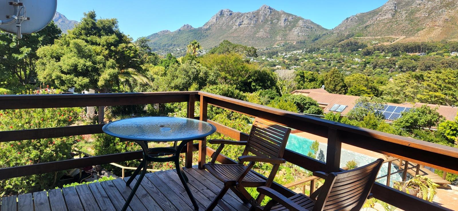 1 Bedroom Apartment in Hout Bay and surrounds