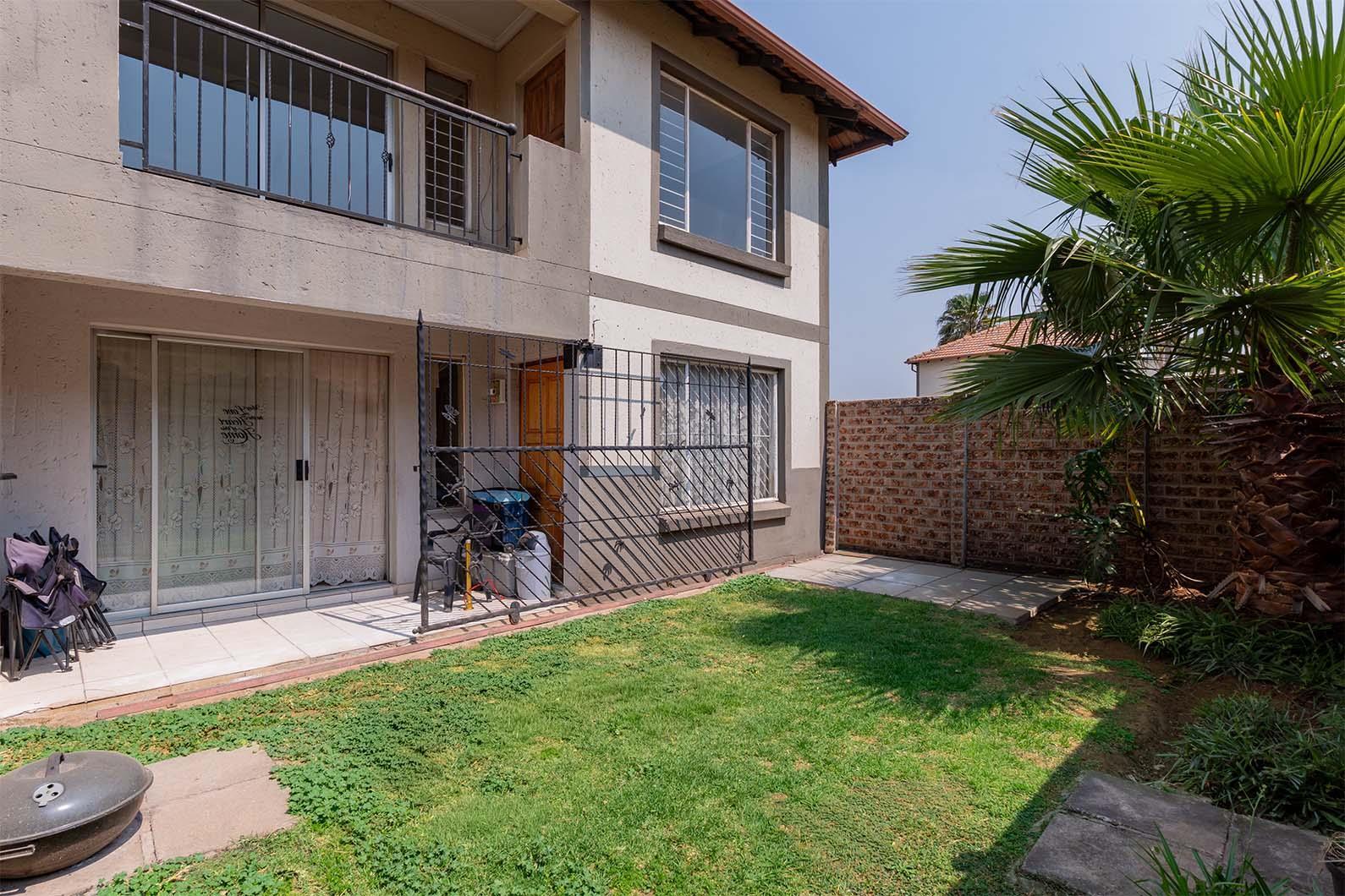 2 Bedroom Townhouse in Parkrand