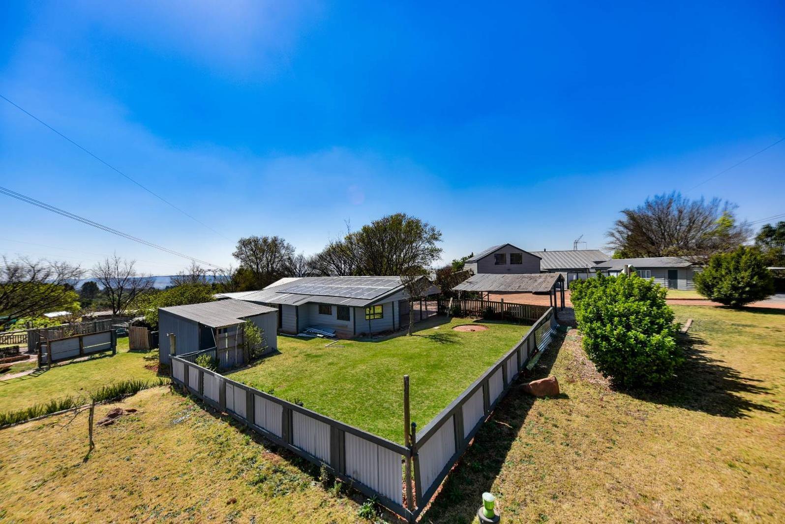3 Bedroom House in Zwavelpoort AH