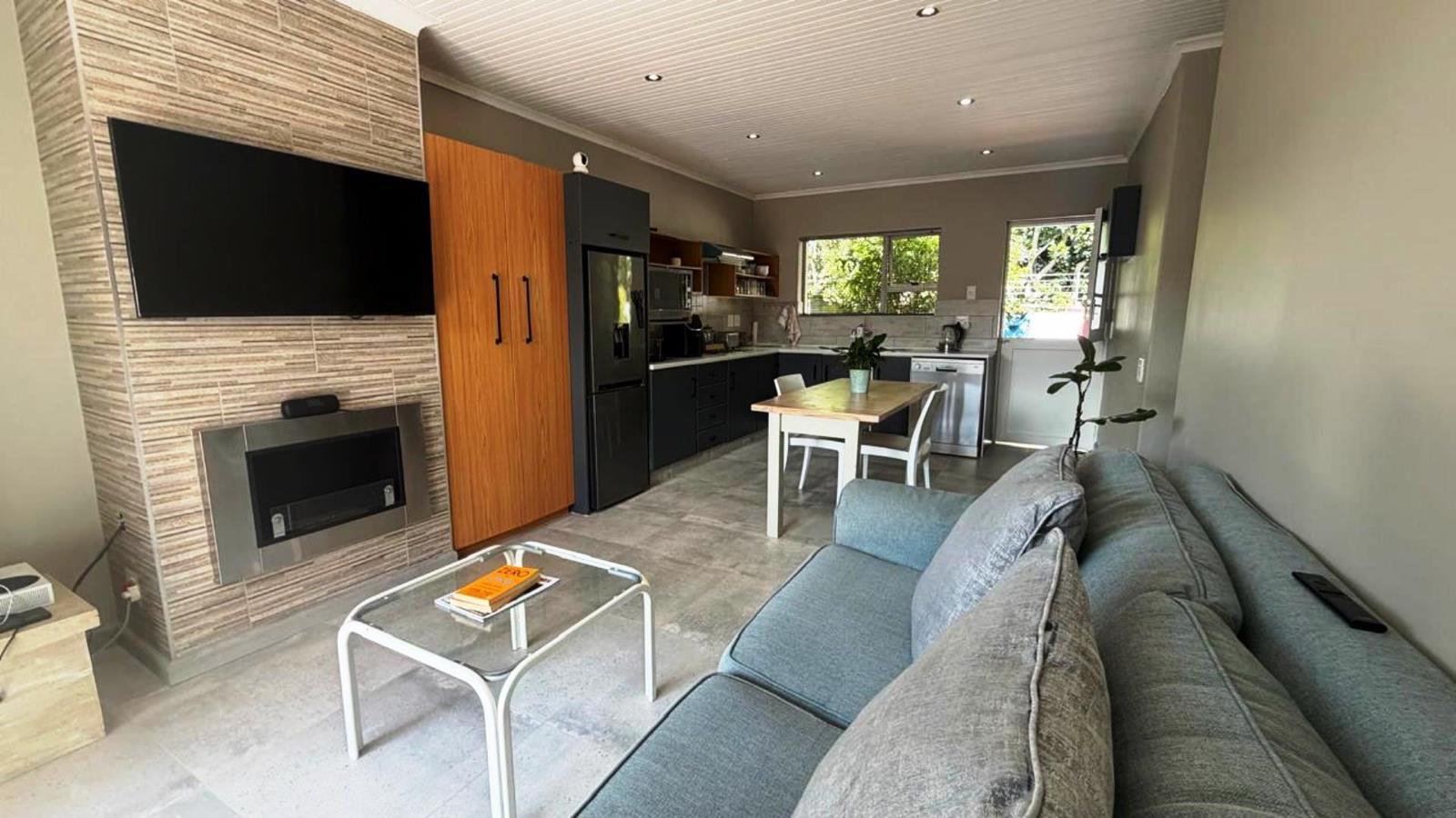 2 Bedroom House in George South