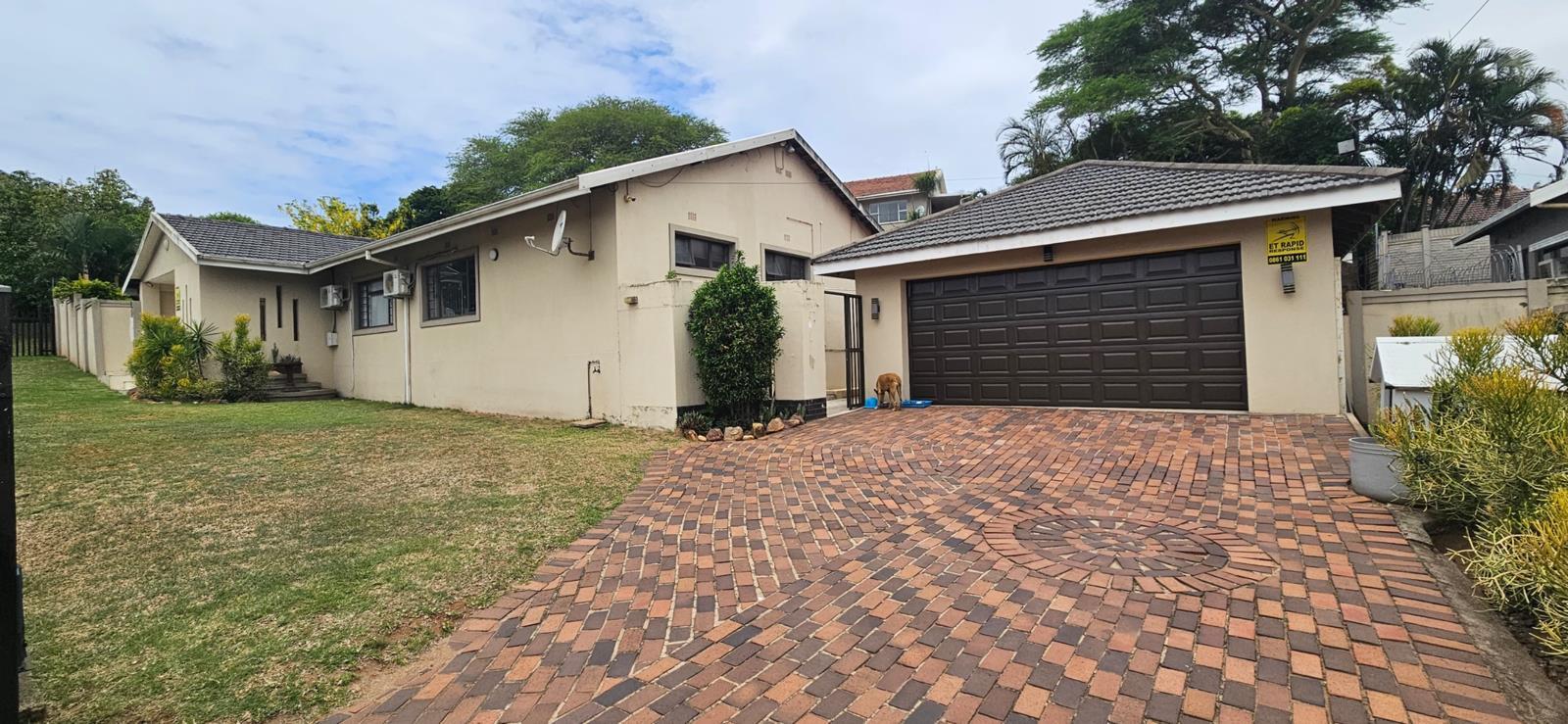 4 Bedroom House in Athlone Park