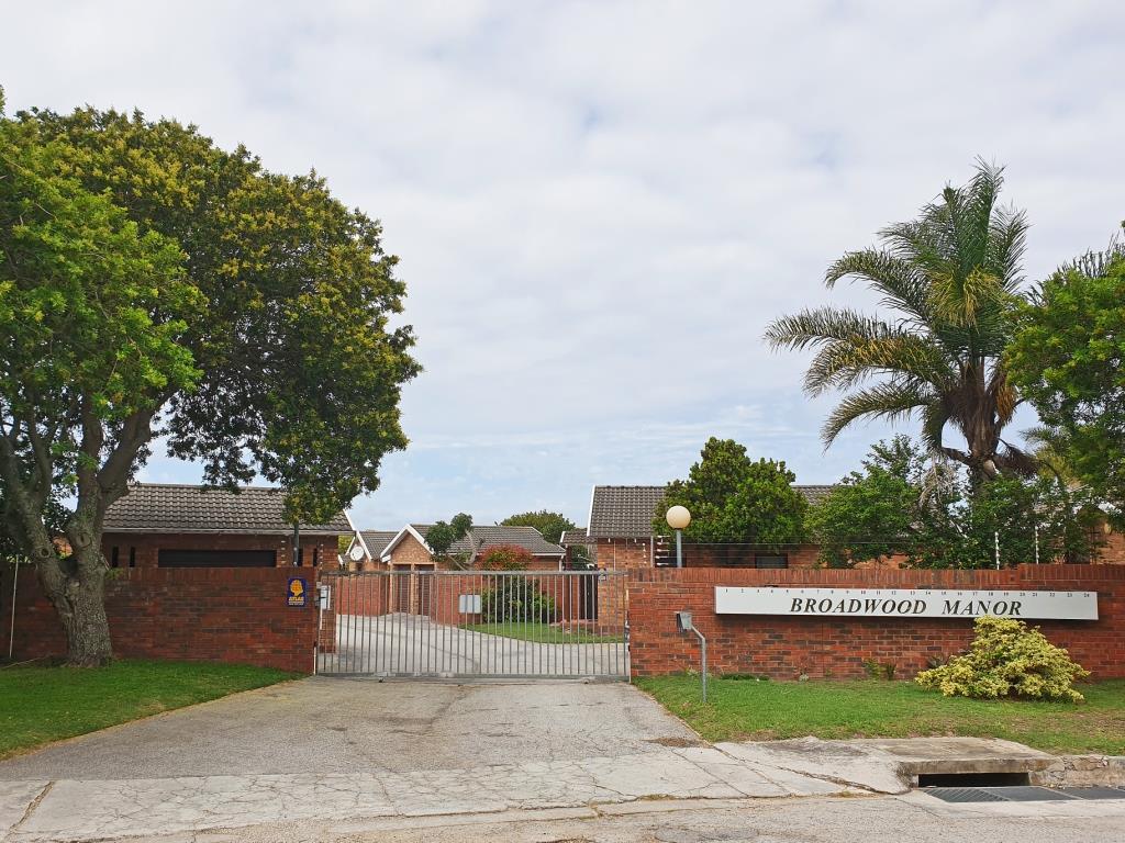2 Bedroom Townhouse in Broadwood