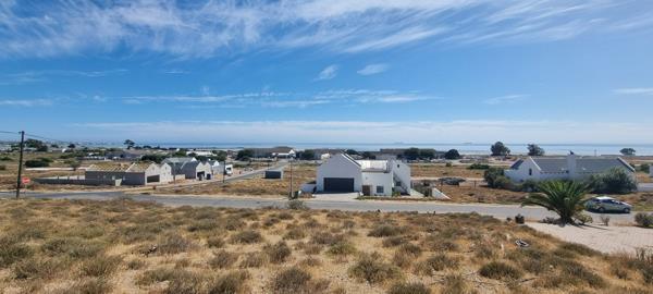 807 m² Land available in Da Gama Bay