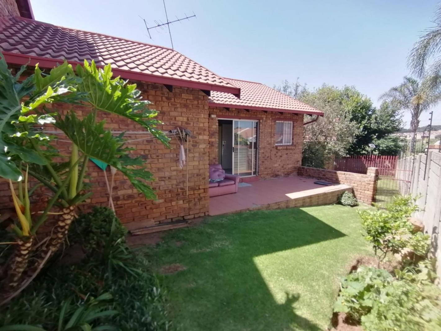 2 Bedroom Apartment in Norkem Park