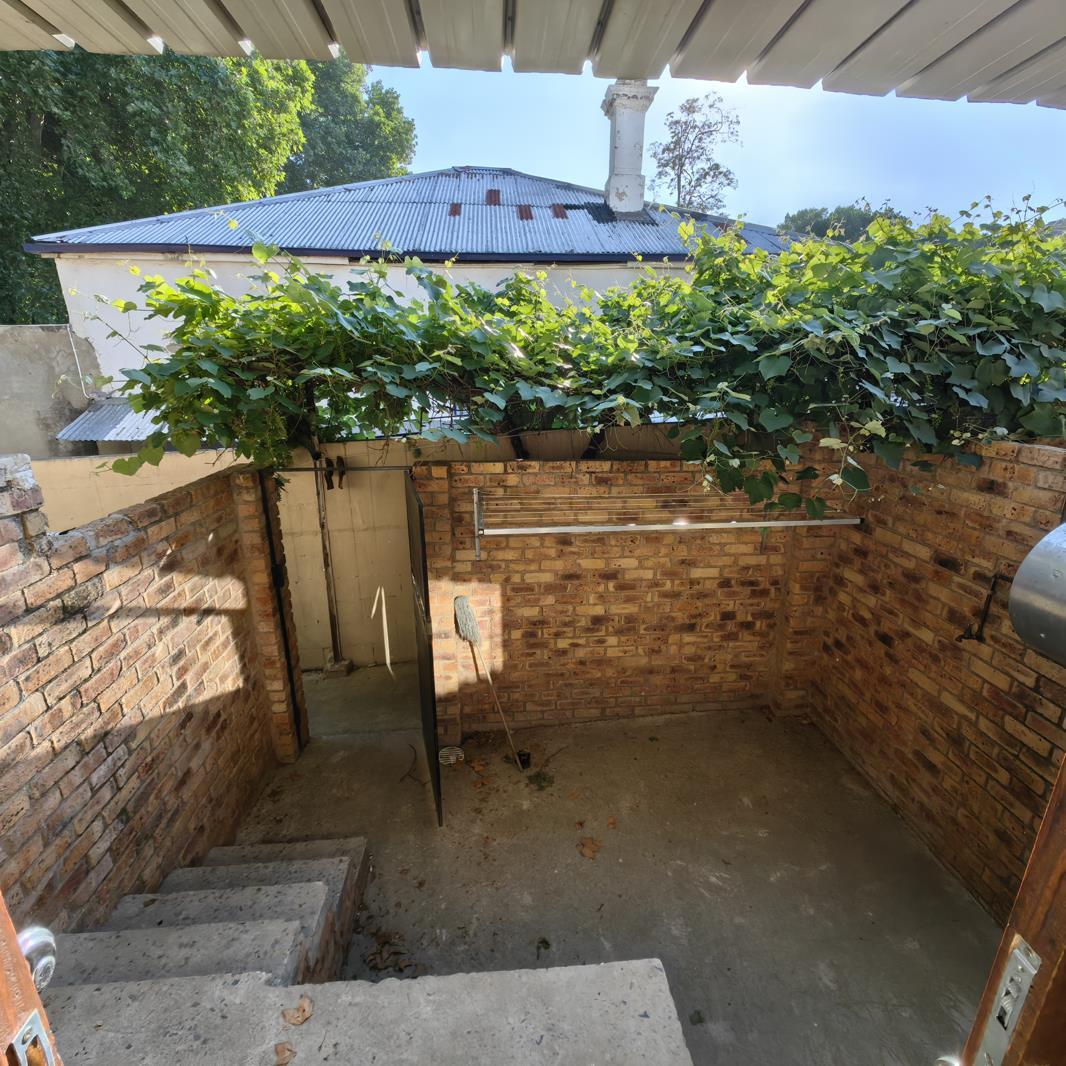 Studio apartment in Bezuidenhout Valley