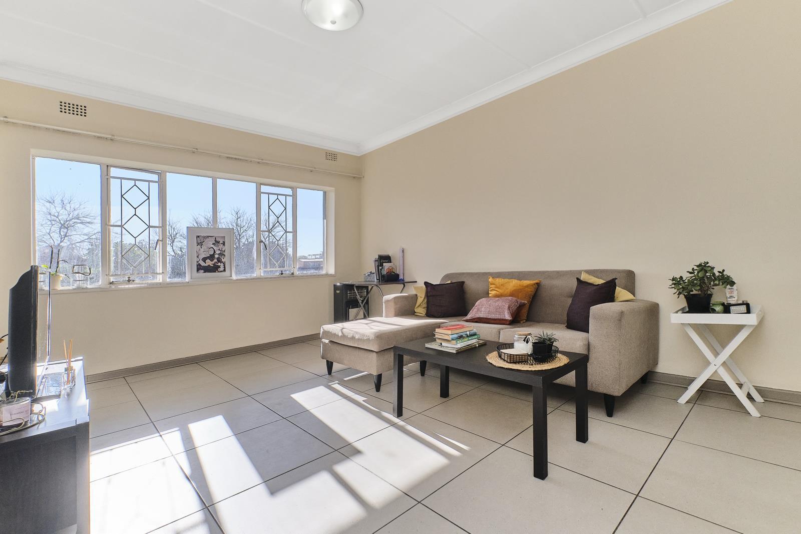1 Bedroom Apartment in Linden