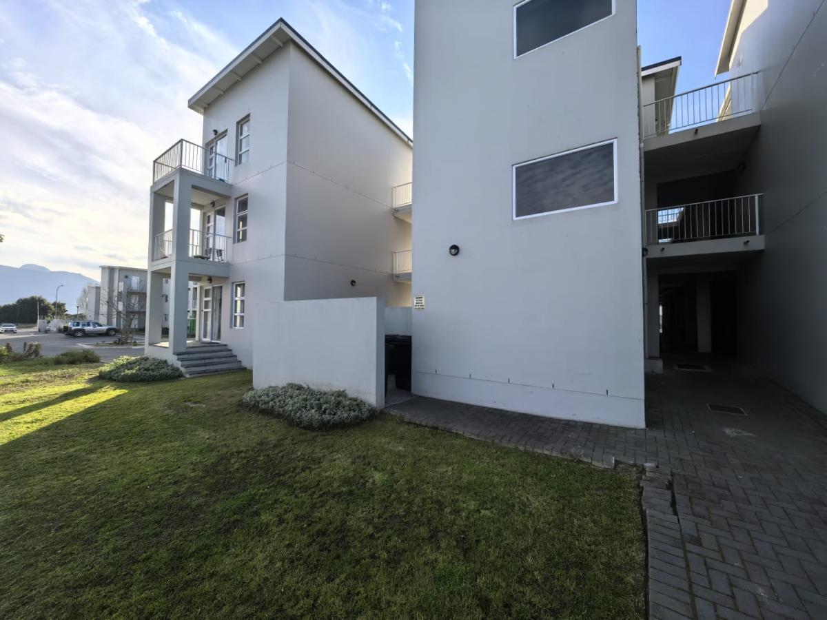 1 Bedroom Flat in Klein Parys