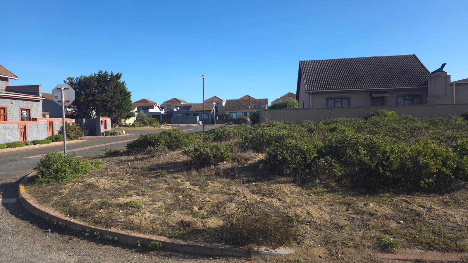 174 m² Land available in Saldanha