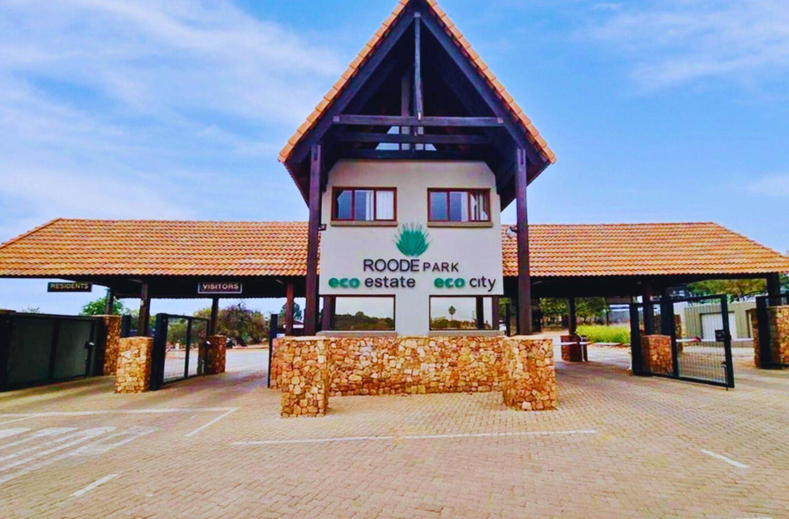3 Bedroom House in Roodeplaat
