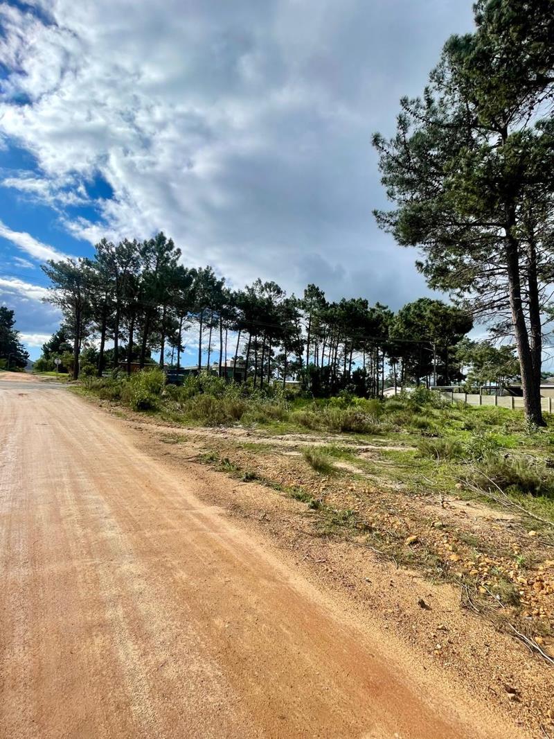 595 m² Land available in Bot River