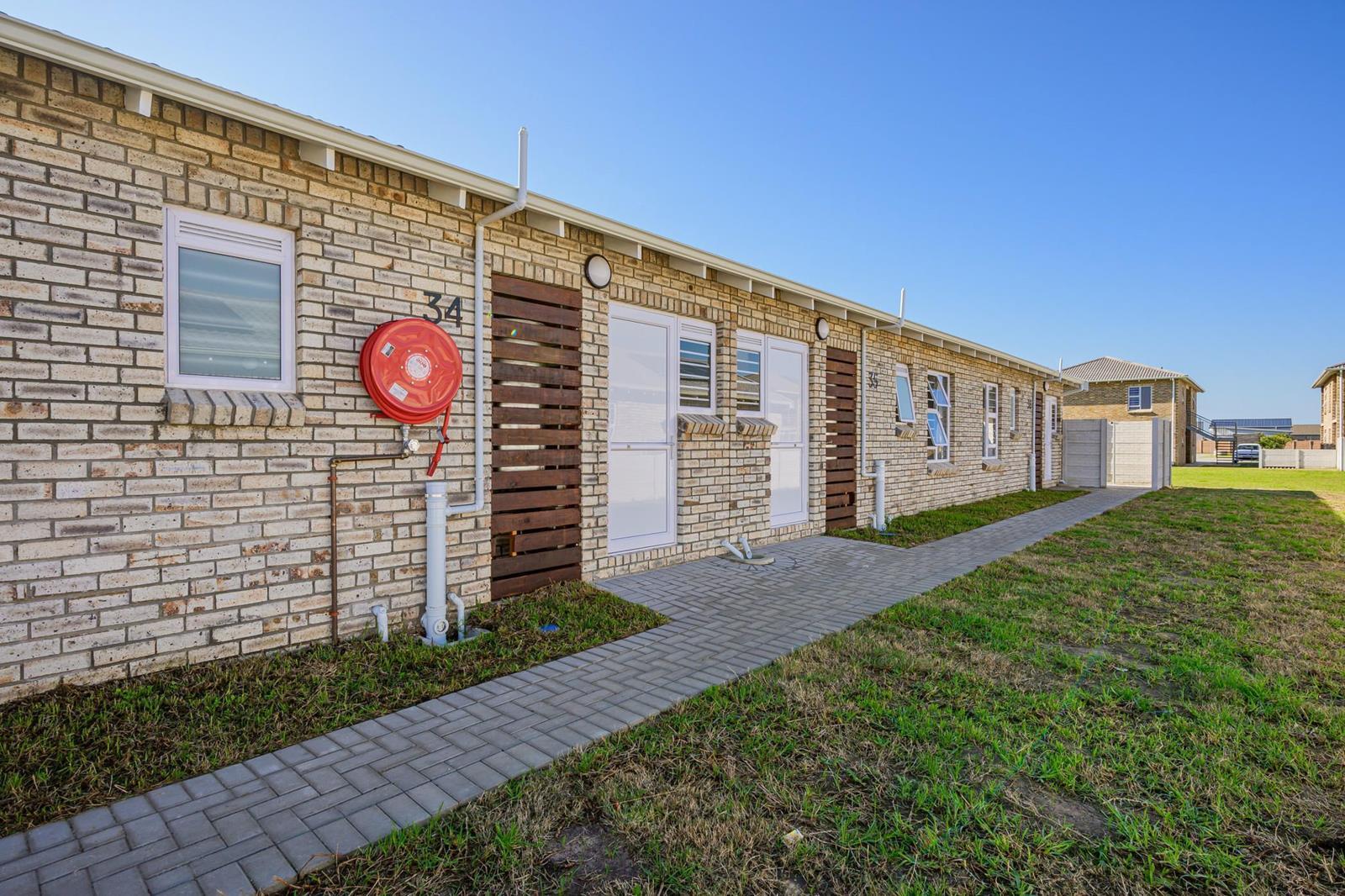 2 Bedroom Townhouse in Fairview