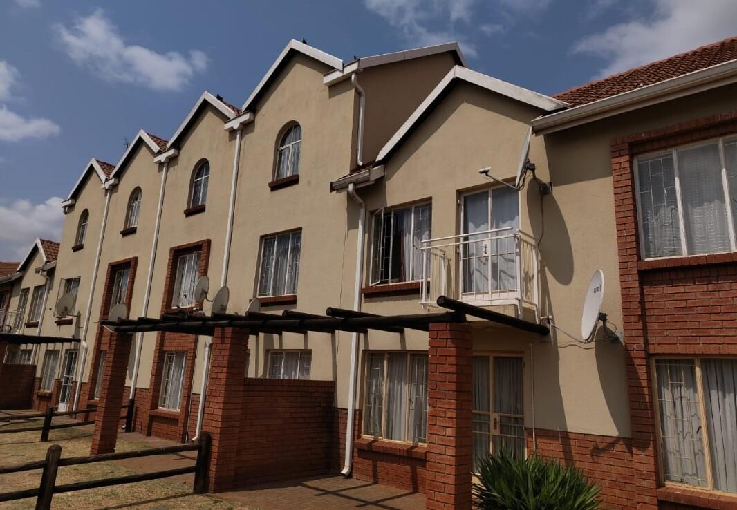 2 Bedroom Flat in The Orchards
