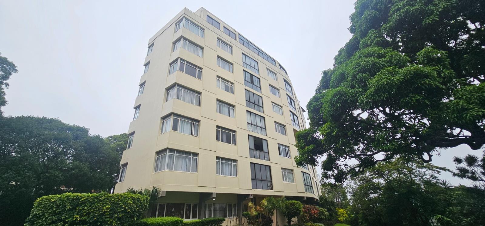 3 Bedroom Apartment in Glenwood