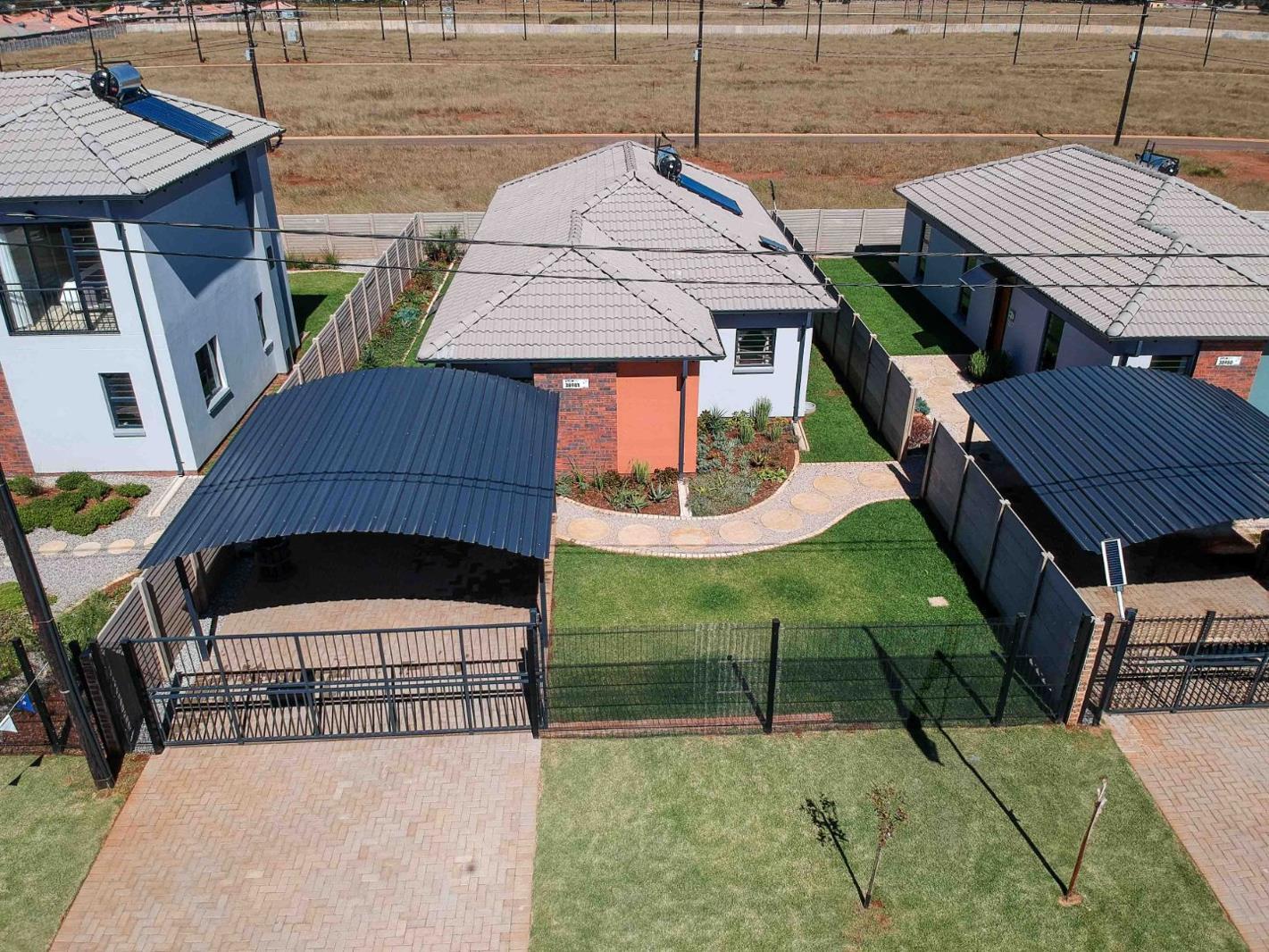 4 Bedroom House in Protea Glen