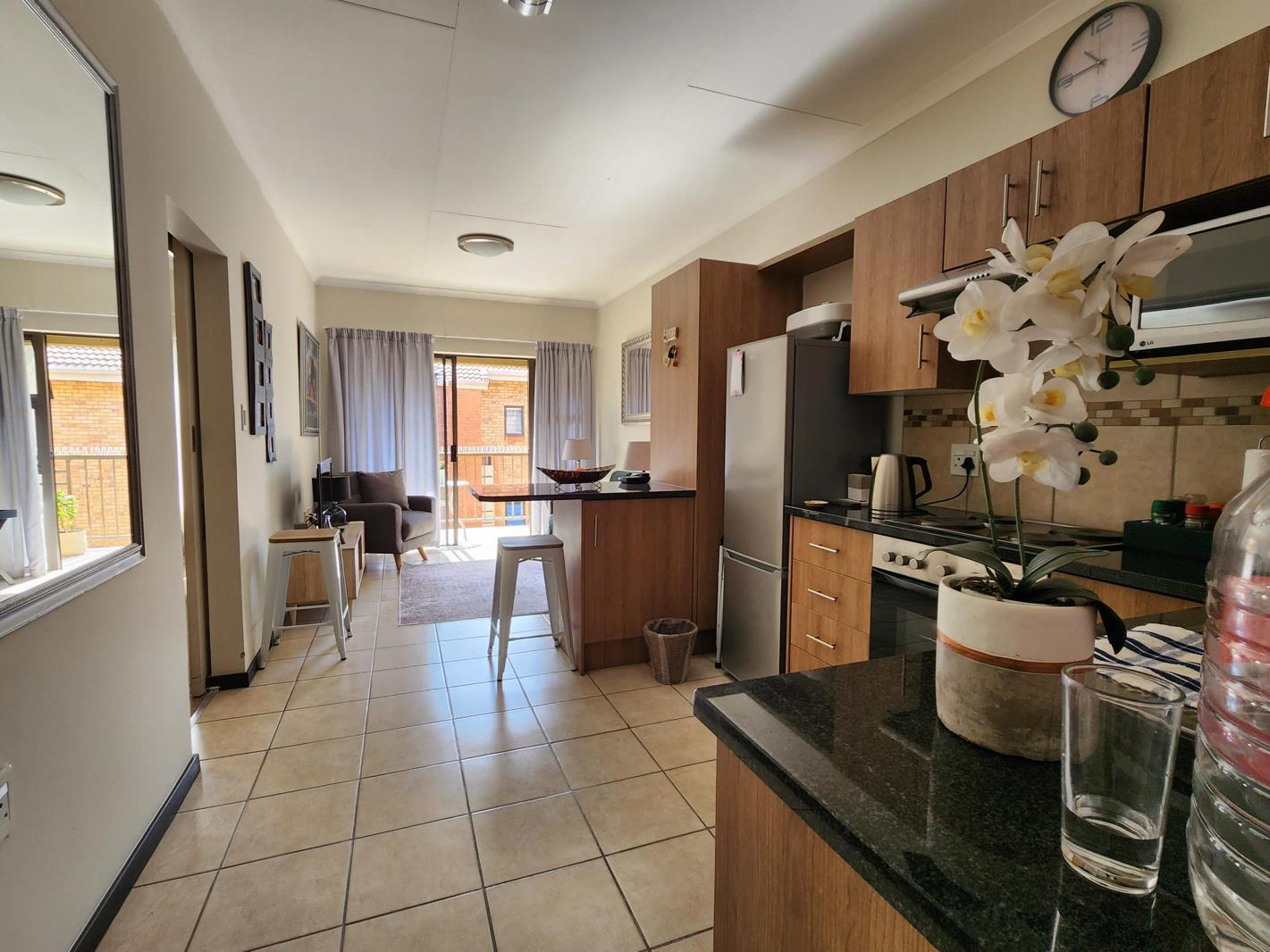 1 Bedroom Apartment in Olivedale