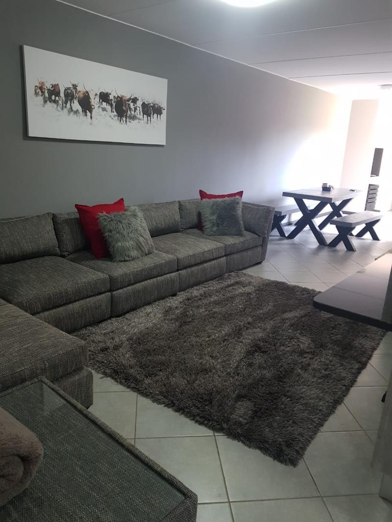 2 Bedroom Townhouse in Brentwood Park