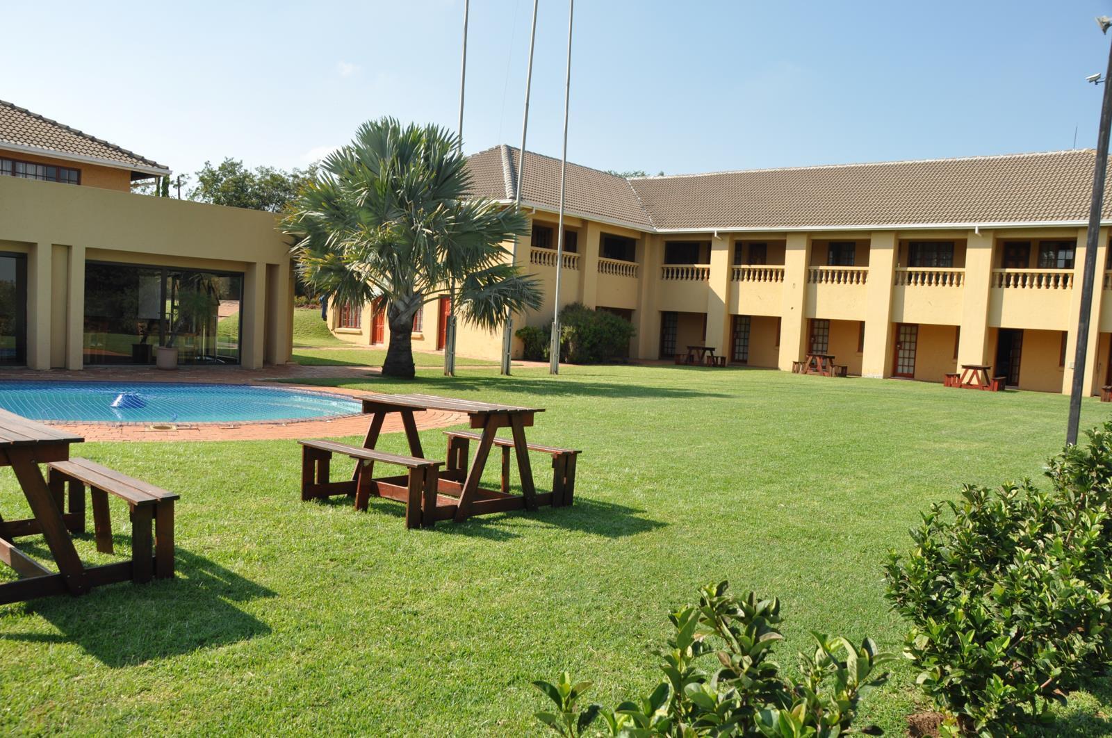 Studio apartment in Glen Austin AH