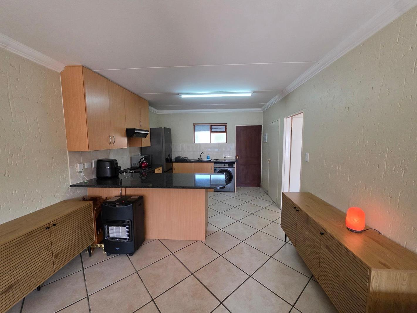 1 Bedroom Apartment in Paulshof