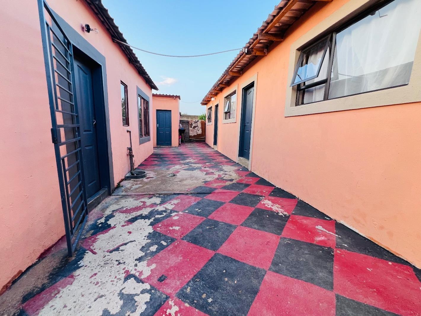 2 Bedroom House in Orange Farm