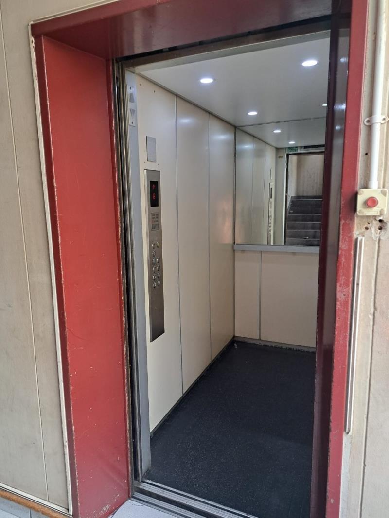 5 Bedroom Apartment in Sunnyside