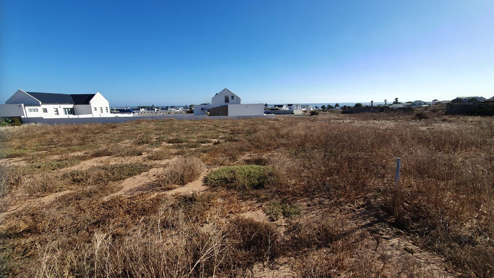 640 m² Land available in St Helena Bay