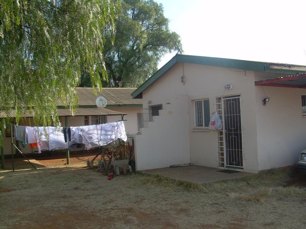 1 Bedroom Garden Cottage in Kookrus