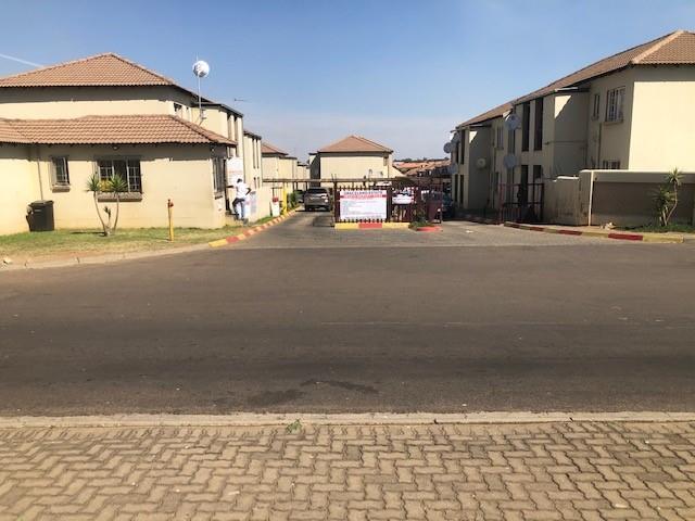 1 Bedroom Apartment in Elspark