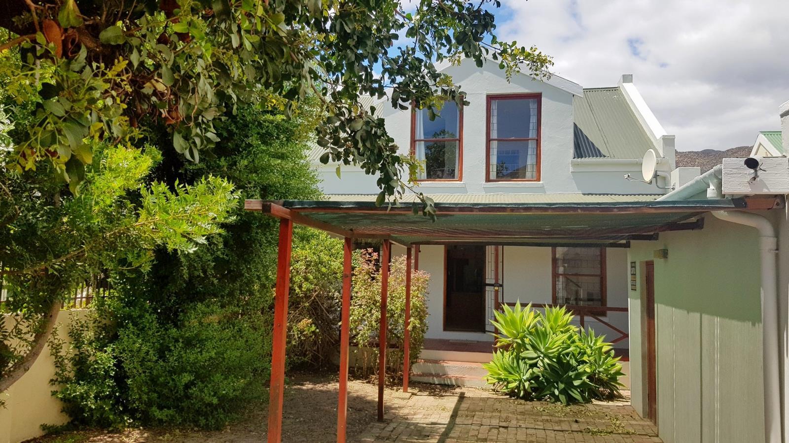 4 Bedroom House in Montagu