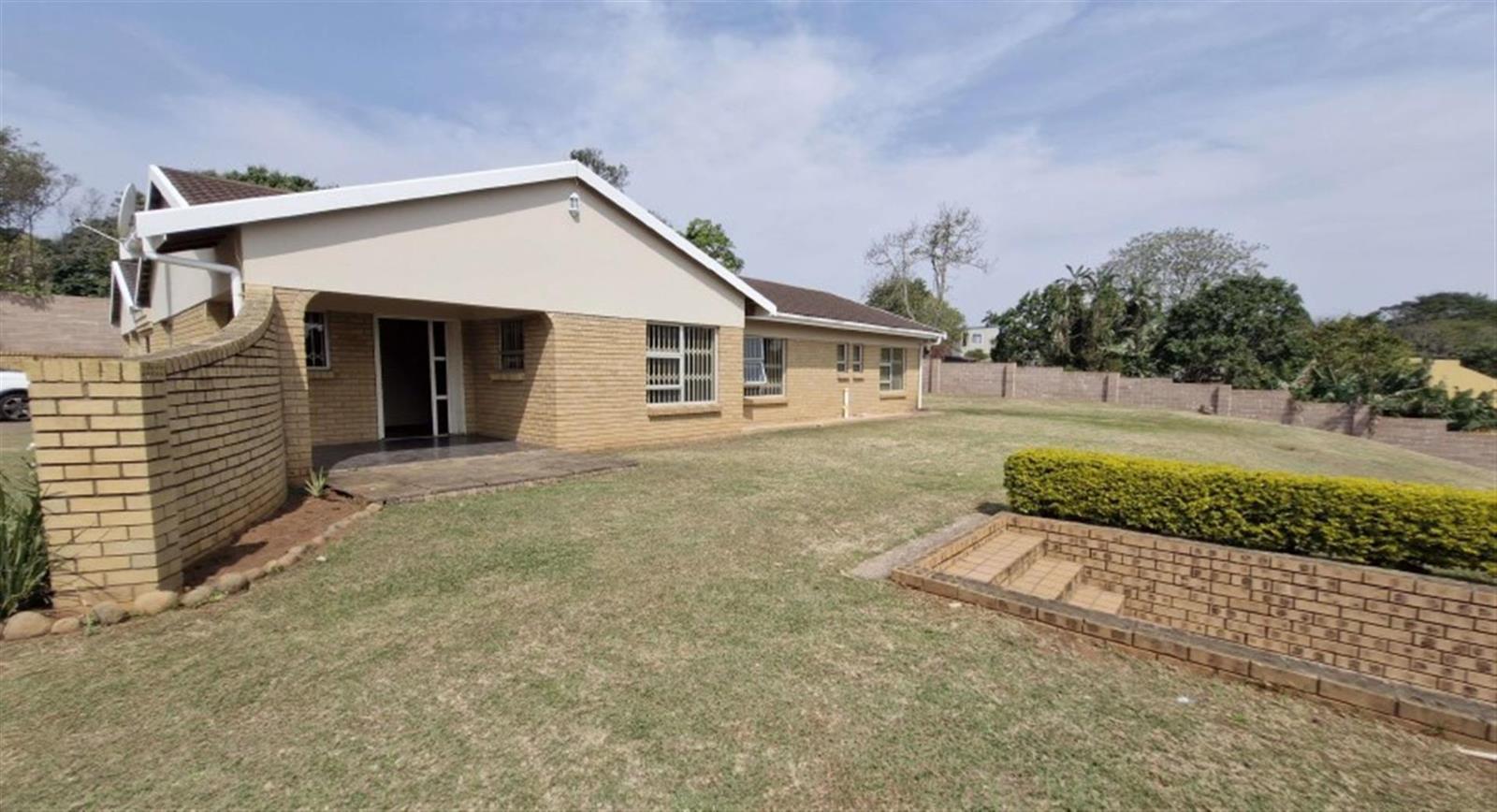 4 Bedroom House in Waterfall