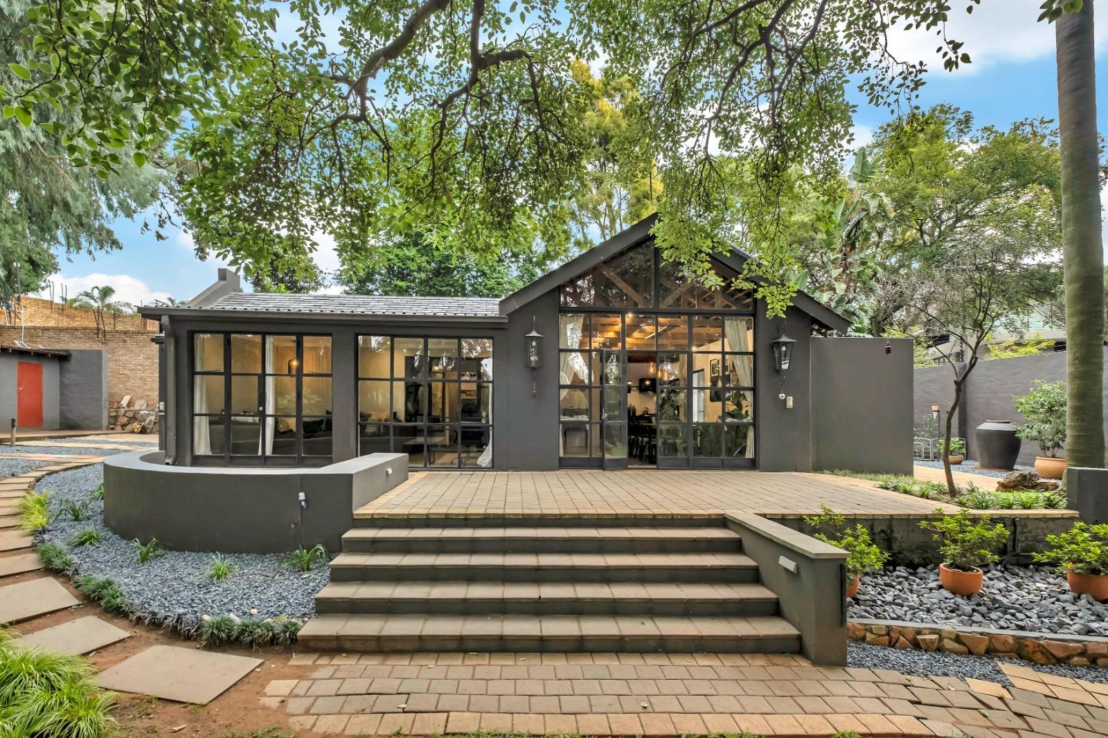 3 Bedroom House in Greenside